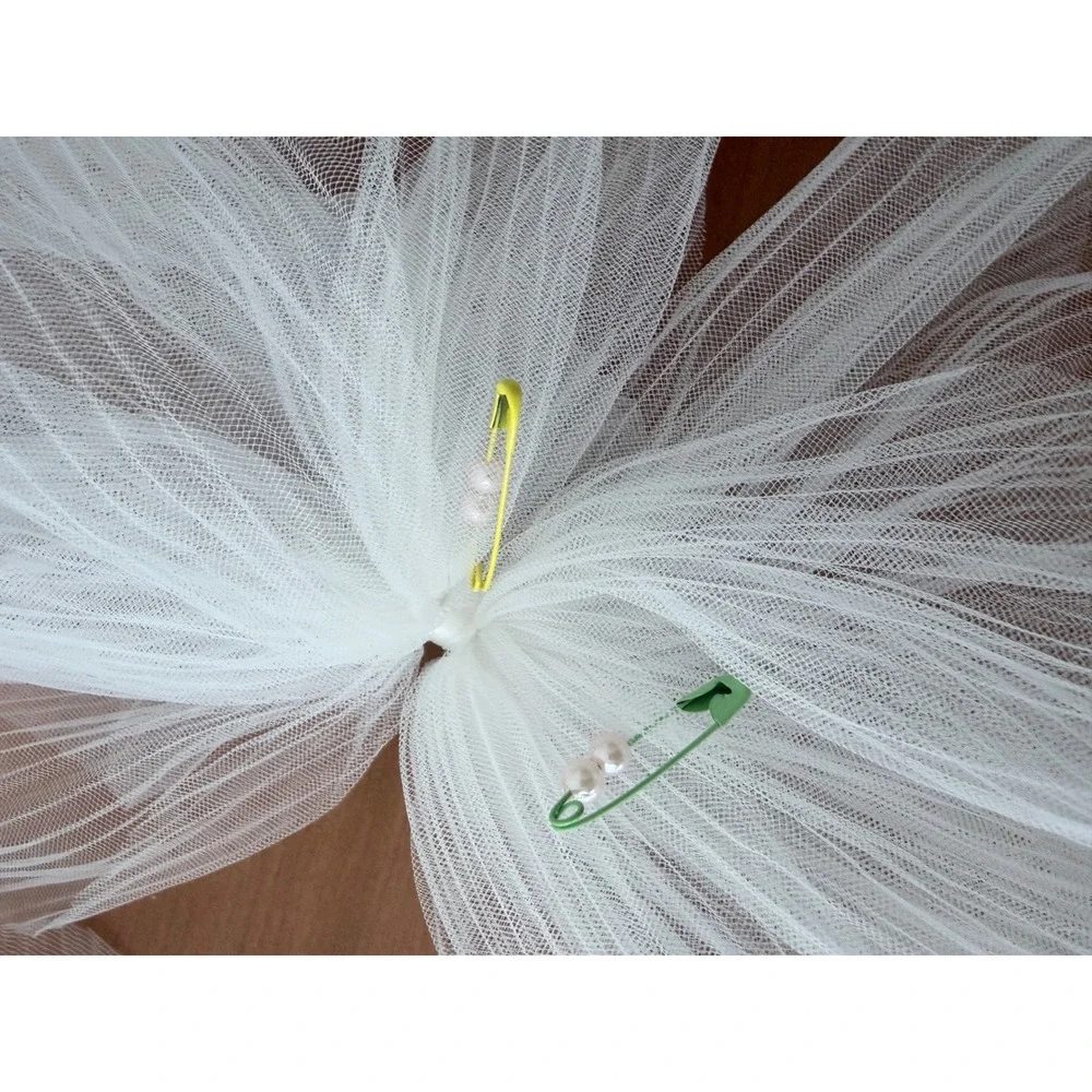 White Tulle Bow‎ Hair Clip Bridal Veil Pearl Safety Pin Embellished